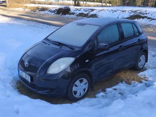 Toyota Yaris 