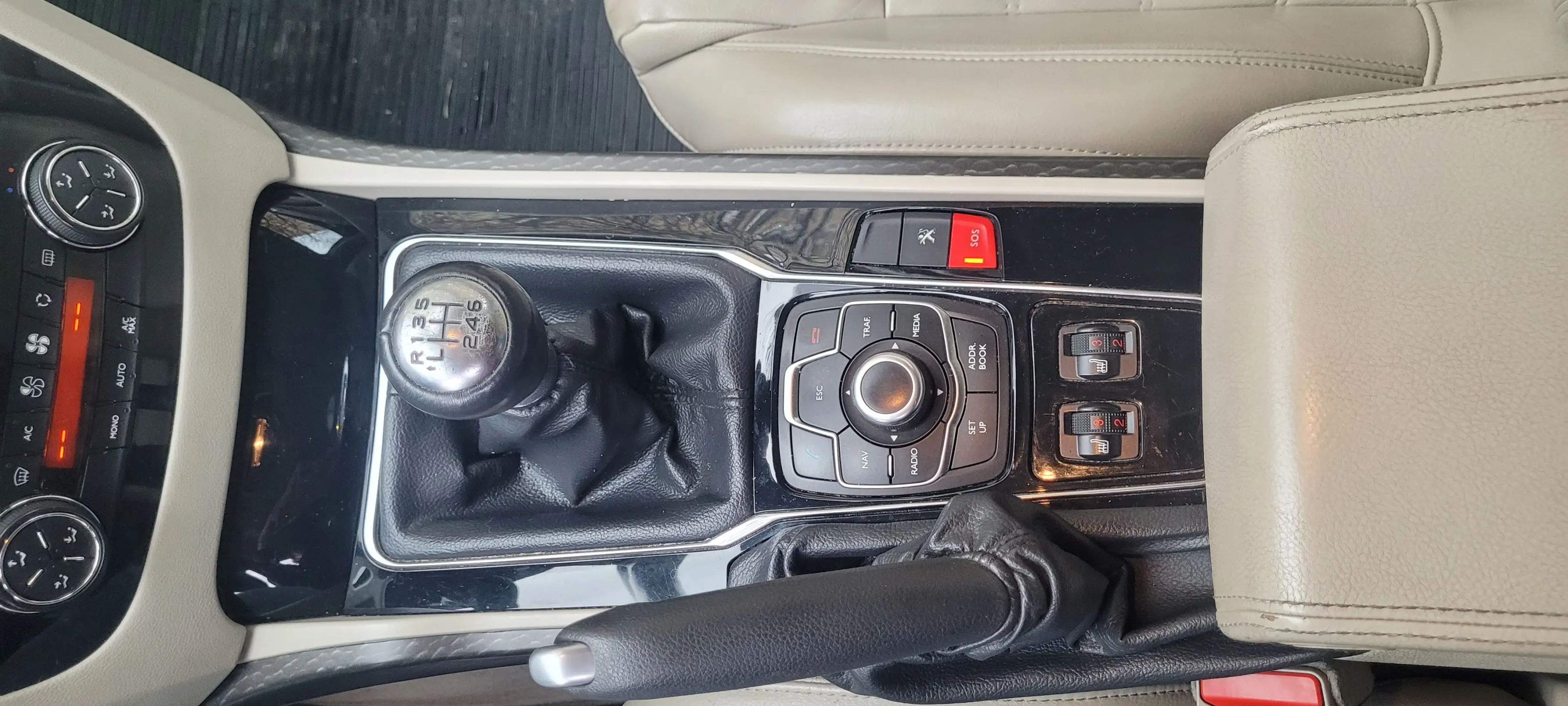 Peugeot 508 Prodám Peugeot 508SW 7