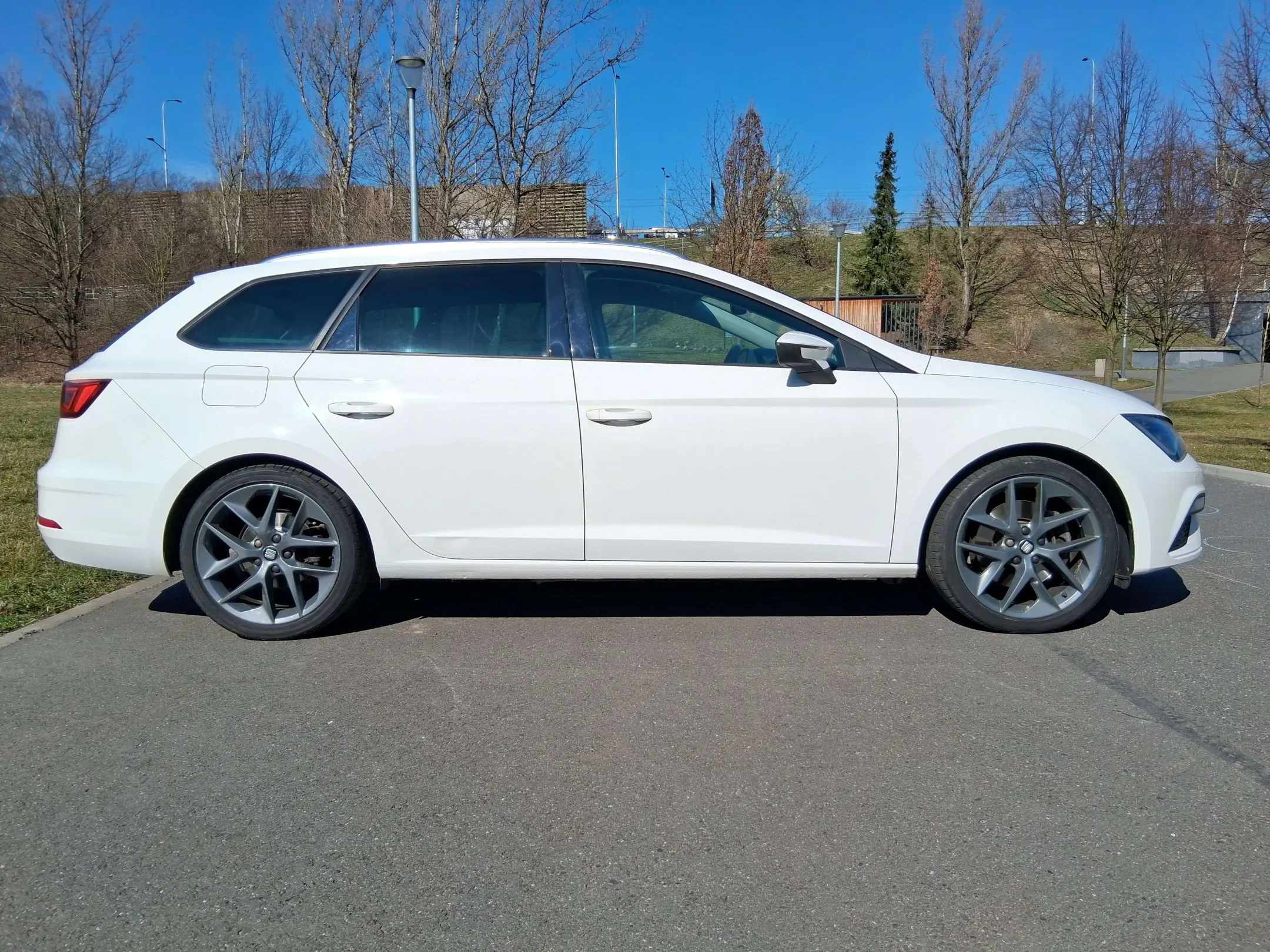 Ostatní Ostatní Seat Leon ST FR 1.8 2