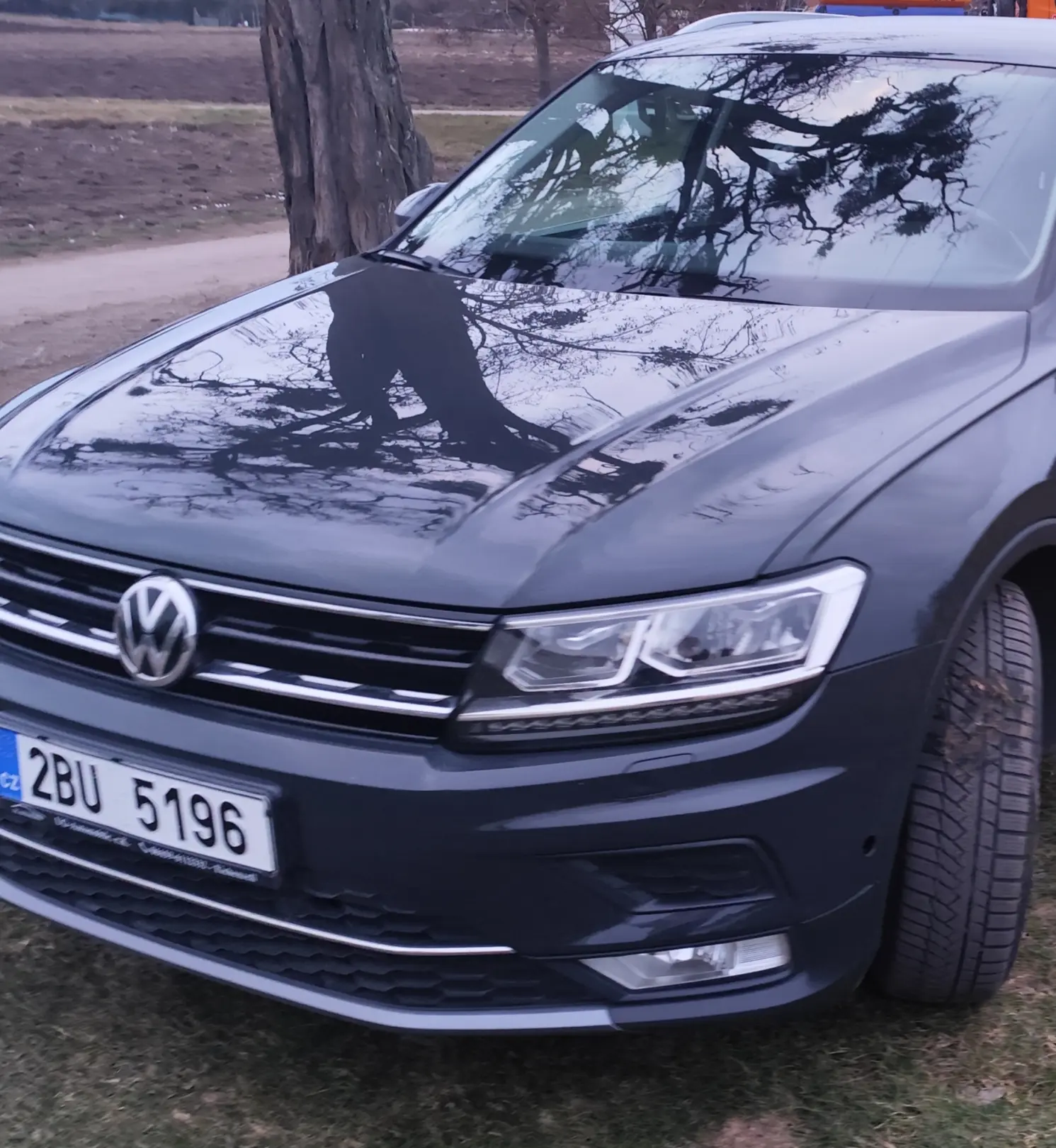 Volkswagen Tiguan  0