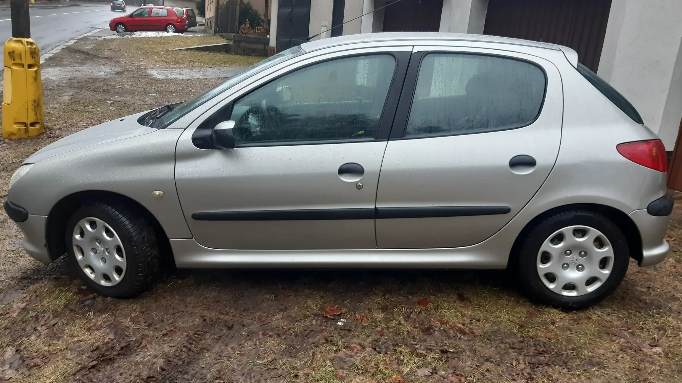 Peugeot 206 Prodám Peugeot 206, 1.4, rok výroby 2006 0