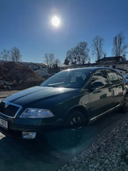 Škoda Octavia 1.6 MPI – STK 2027, servisní knížka 1