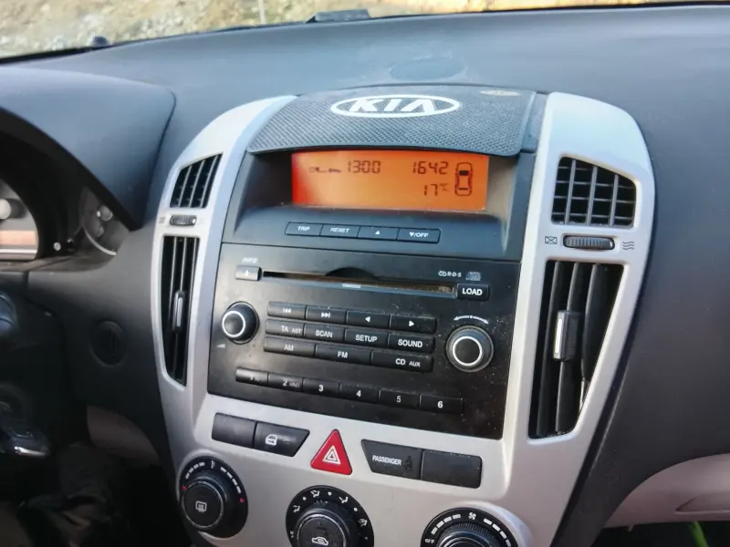 Kia Ceed Kia Ceed 1,4 80Kw s LPG 5