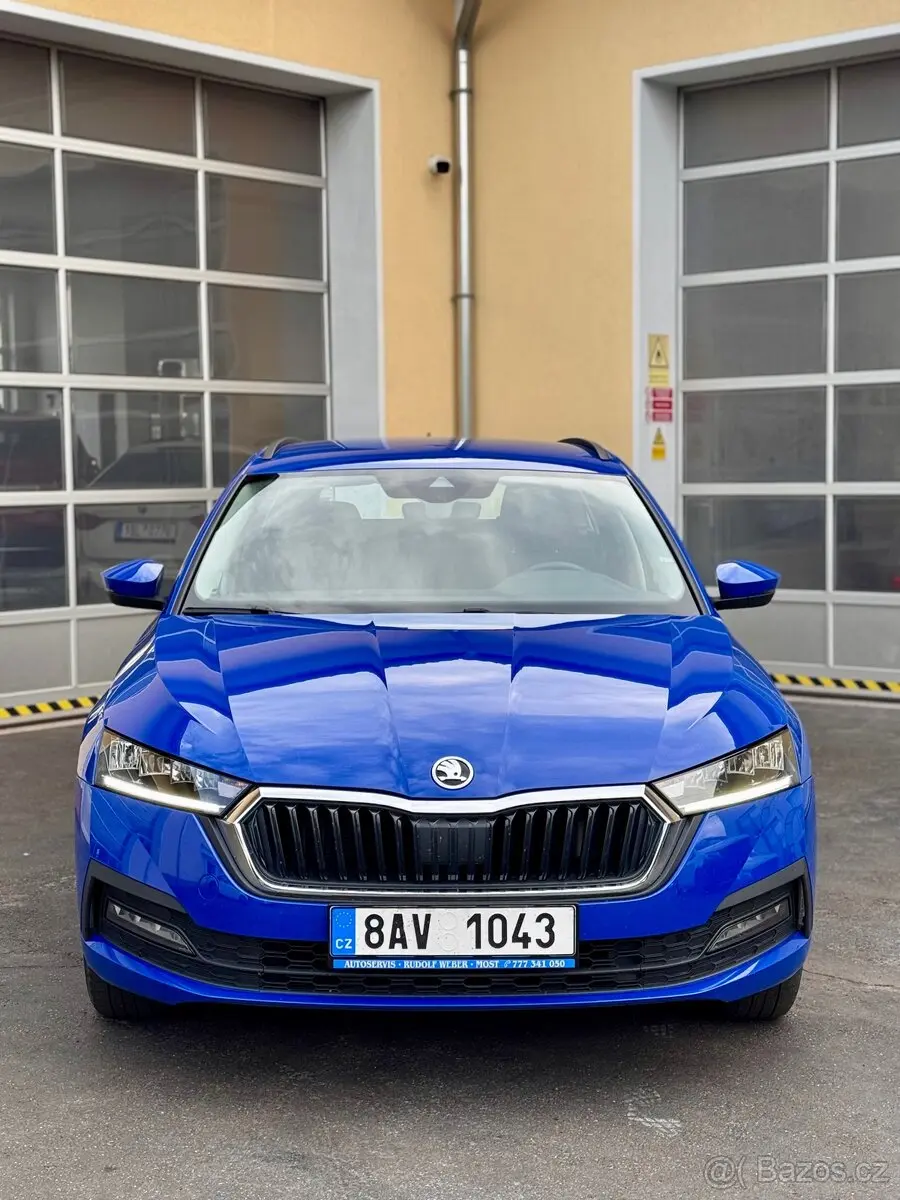 Škoda Octavia 4 2.0TDI DSG 8/2021 167 000km nehavarovaná 5