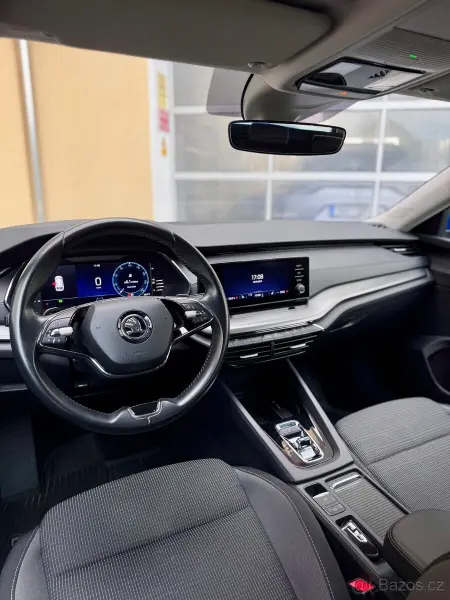 Škoda Octavia 4 2.0TDI DSG 8/2021 167 000km nehavarovaná 8
